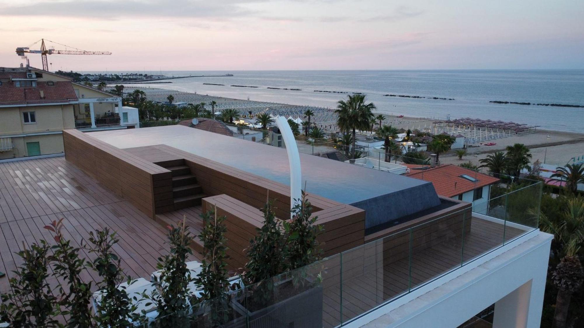 Hotel Relax Family & Spa San Benedetto del Tronto Esterno foto