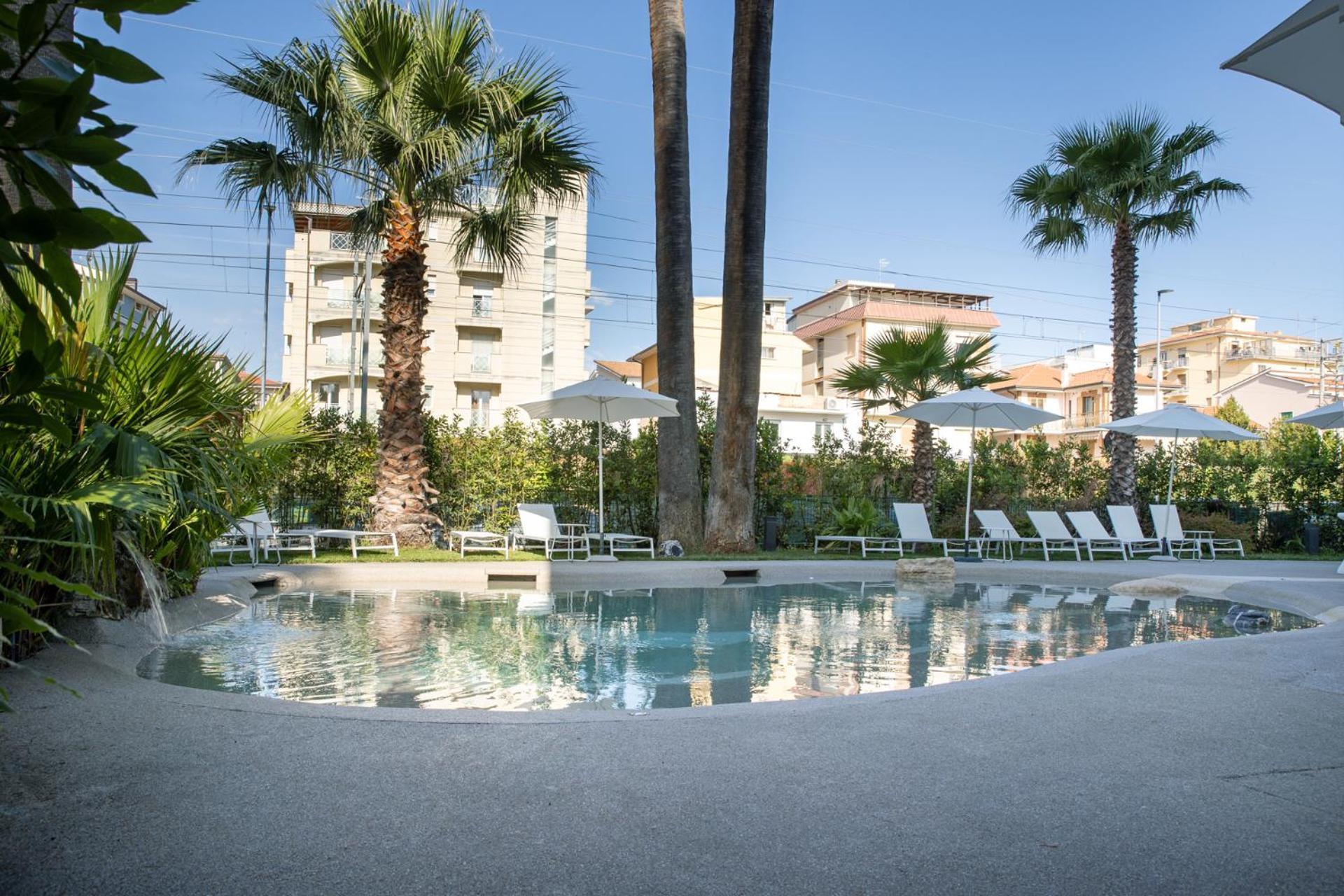 Hotel Relax Family & Spa San Benedetto del Tronto Esterno foto